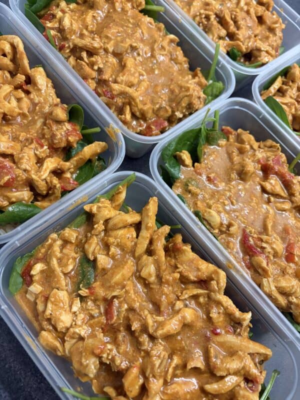 Healthy chicken stir-fry featuring lean protein and fresh vegetables for fitness nutrition.