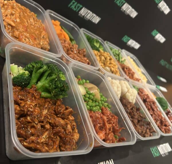 High-quality, nutritious meal prep containers for fitness and health enthusiasts from Fast Nutrition.